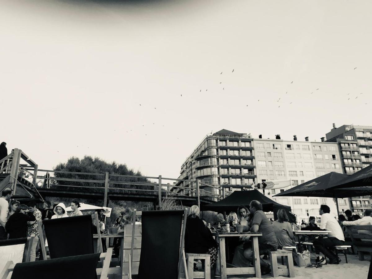Ruim Appartement Met Zeezicht 布兰肯贝赫 外观 照片