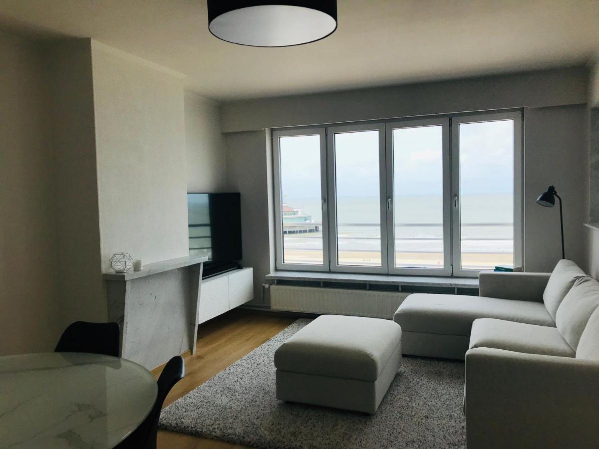 Ruim Appartement Met Zeezicht 布兰肯贝赫 外观 照片